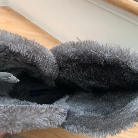 American Eagle outfitters Women’s winter boots - Picture 4 of 6